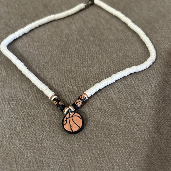 Assorted Jewelry - Picture 9 of 11